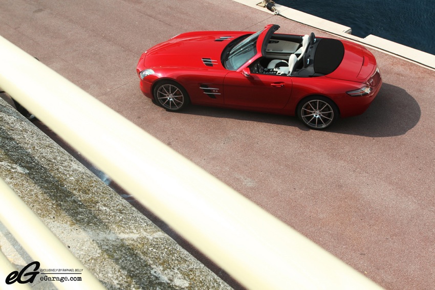 Raphael Belly eGarage Mercedes Benz SLS Roadster