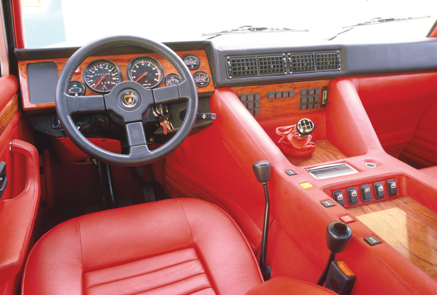 eGarageCatsExoticsLM002Interior11 Lamborghini LM002   3 Pigs and the Big Red Hood