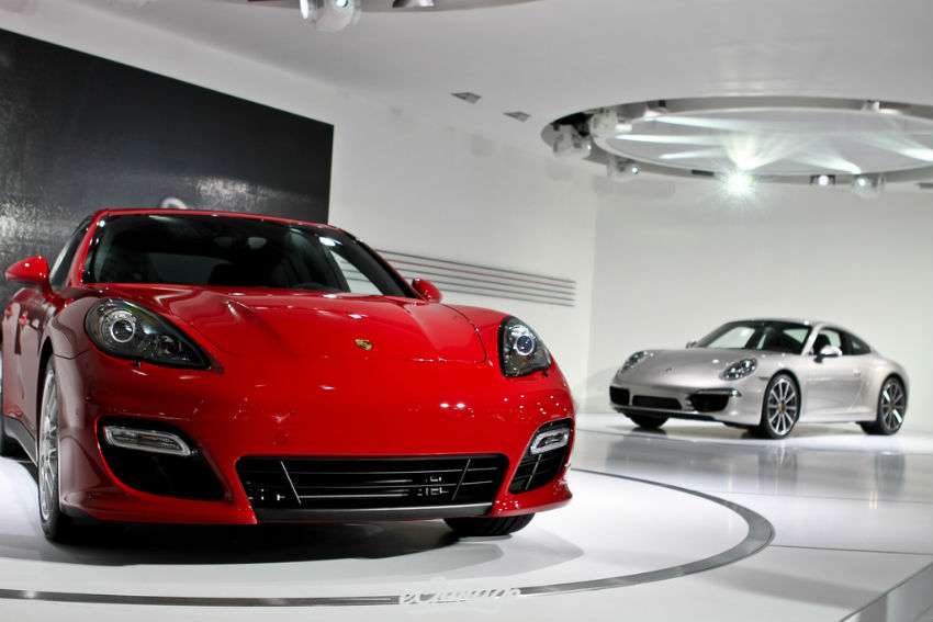 Porsche Panamera GTS and 991