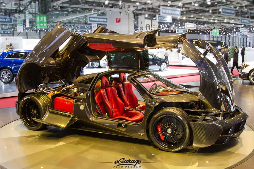 Pagani Huayra Carbon interior Pagani Huayra Carbon interior 2012 Geneva Motor Show