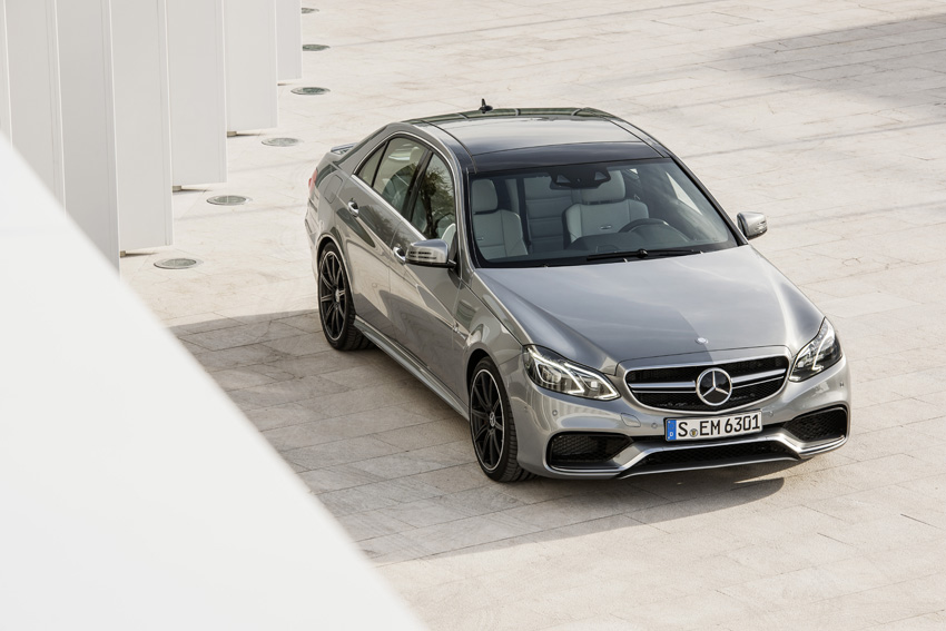 Mercedes-Benz E 63 AMG (W212) Facelift 2013 12C1285 055 2013 Mercedes Benz E63 AMG 4 Matic