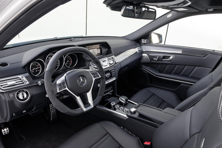 12C1285 123 2013 Mercedes Benz E63 AMG 4 Matic
